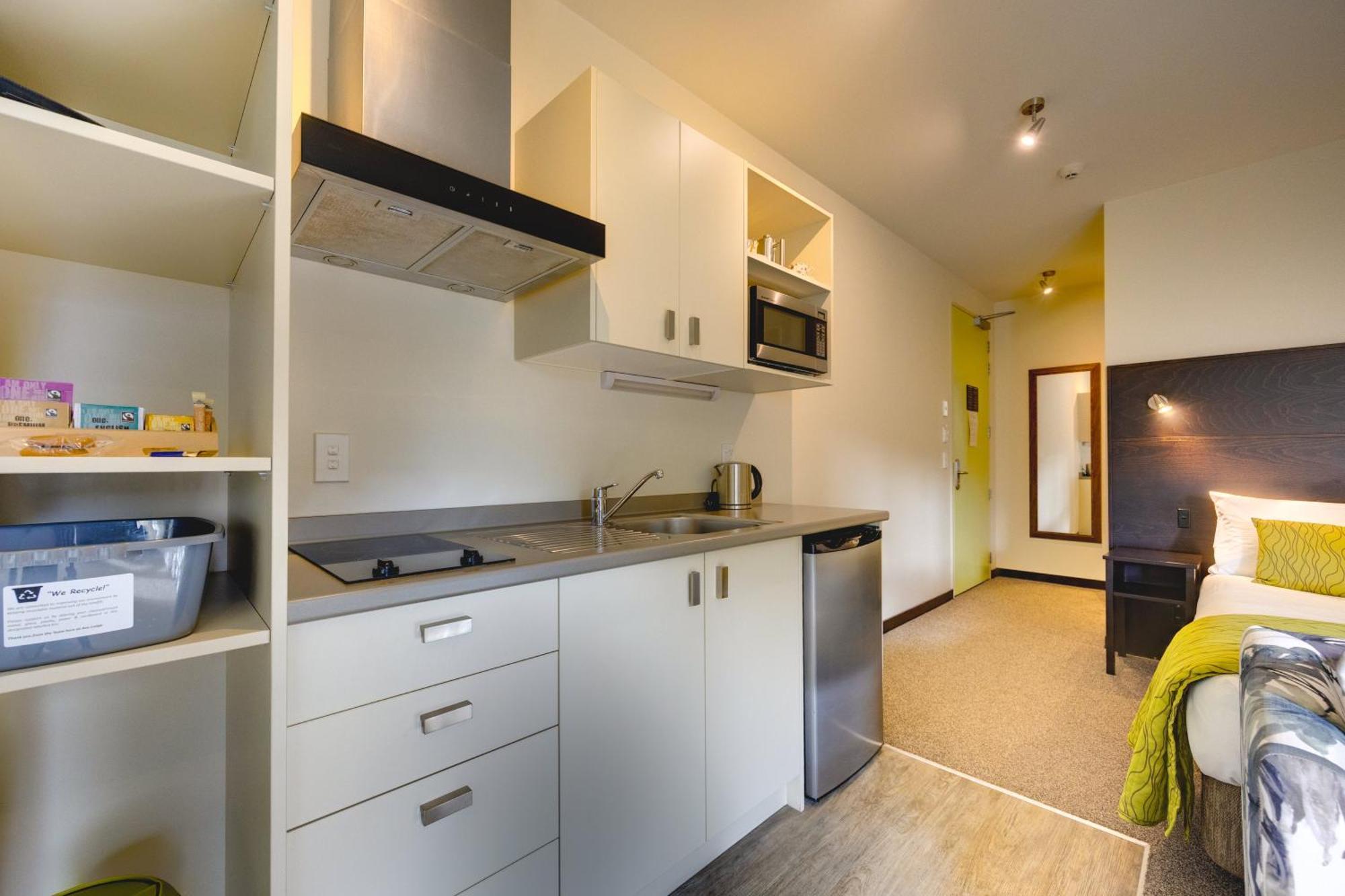 Ava Lodge Lower Hutt Bagian luar foto