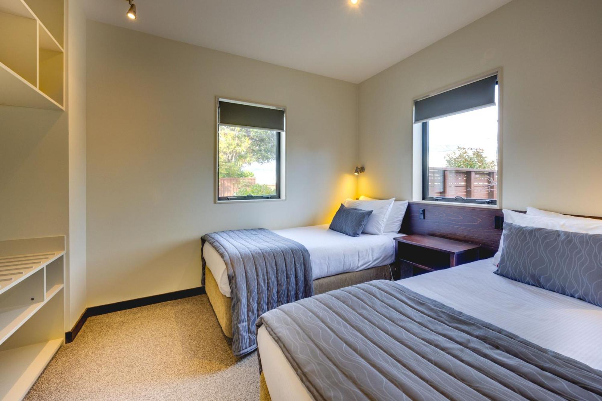 Ava Lodge Lower Hutt Bagian luar foto